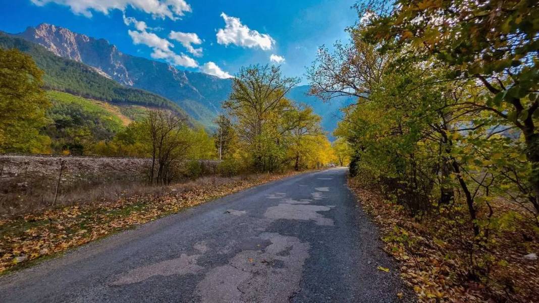 Adana’da Sonbahar Büyüsü: Kartpostalları Aratmayan Görüntüler! 6